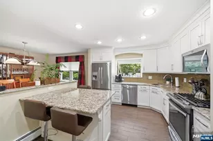 213 Alberon Dr, Park Ridge, NJ 07656 - Photo 10