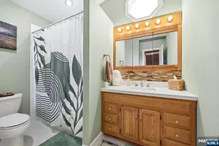 213 Alberon Dr, Park Ridge, NJ 07656 - Photo 20