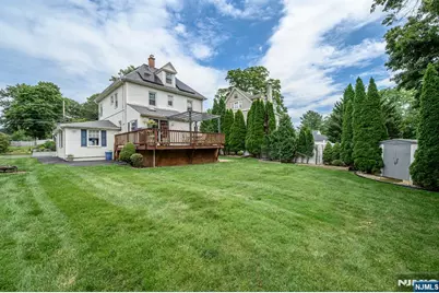 147 Claremont Avenue, Verona, NJ 07044 - Photo 32
