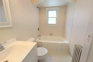139 Eastern Way 2R, Rutherford, NJ 07070 - Photo 4