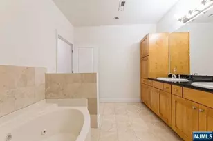 20 Ave At Port Imperial 324, West New York, NJ 07093 - Photo 28