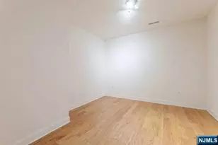 20 Ave At Port Imperial 324, West New York, NJ 07093 - Photo 16