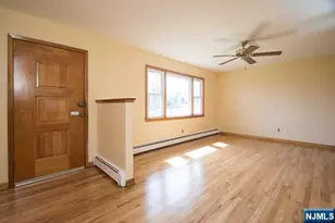 403 Longview, Northvale, NJ 07647 - Photo 2