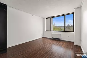 45 River Dr 415, Jersey City, NJ 07310 - Photo 4