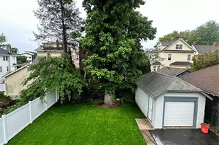 30 Knox Ave, Cliffside Park, NJ 07010 - Photo 16