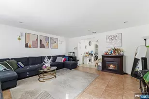 270 Westervelt Pl, Lodi, NJ 07644 - Photo 2