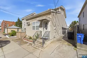 270 Westervelt Pl, Lodi, NJ 07644 - Photo 1