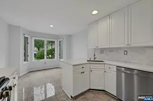 91 Lakeview Dr, Old Tappan, NJ 07675 - Photo 16