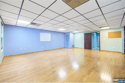 6702 Bergenline Avenue 2 #2, West New York, NJ 07093 - Photo 4
