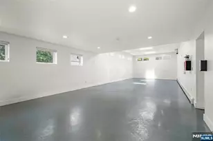 1095 Palisade Ave, Fort Lee, NJ 07024 - Photo 34