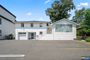 1095 Palisade Ave, Fort Lee, NJ 07024 - Photo 2