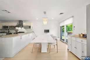 1095 Palisade Ave, Fort Lee, NJ 07024 - Photo 8