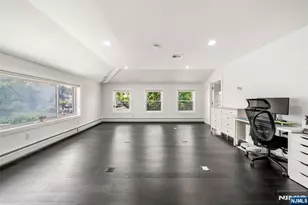 1095 Palisade Ave, Fort Lee, NJ 07024 - Photo 10