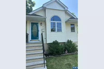 27 Glendale, Hillsdale, NJ 07642 - Photo 2