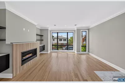 156 Morningside Lane, Palisades Park, NJ 07650 - Photo 32
