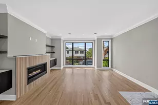 156 Morningside Ln, Palisades Park, NJ 07650 - Photo 32