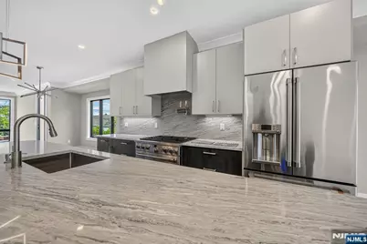 156 Morningside Lane, Palisades Park, NJ 07650 - Photo 40