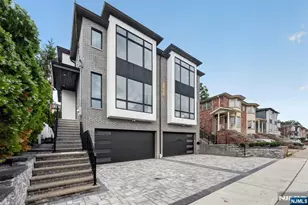 156 Morningside Ln, Palisades Park, NJ 07650 - Photo 6