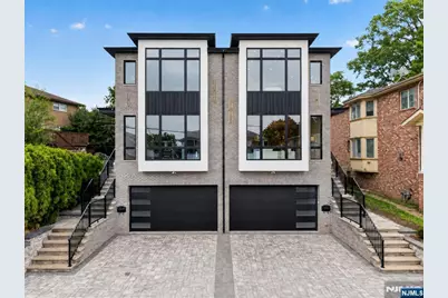 156 Morningside Lane, Palisades Park, NJ 07650 - Photo 2