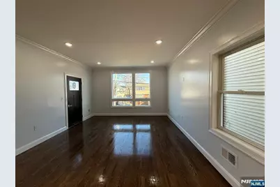 9 7th Street 1 #1, Harrison, NJ 07029 - Photo 2