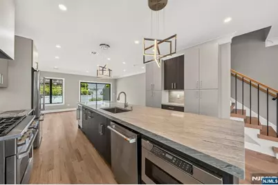 156 Morningside Lane A #A, Palisades Park, NJ 07650 - Photo 12