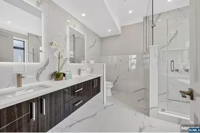 156 Morningside Lane B #B, Palisades Park, NJ 07650 - Photo 32