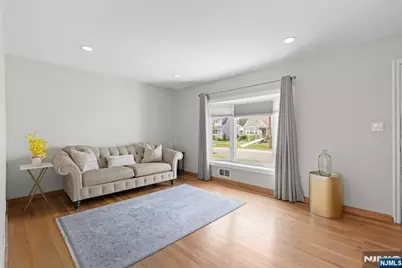 40 N Garwood Court, Garfield, NJ 07026 - Photo 6