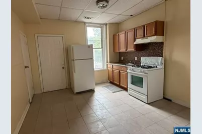 413 Frank E Rodgers Boulevard 2 #2, Harrison, NJ 07029 - Photo 2