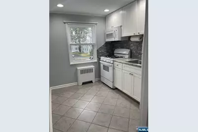 74 Hastings Avenue B #B, Rutherford, NJ 07070 - Photo 12