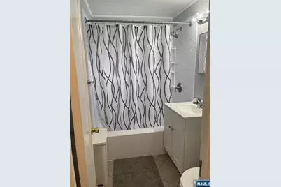74 Hastings Avenue B #B, Rutherford, NJ 07070 - Photo 16