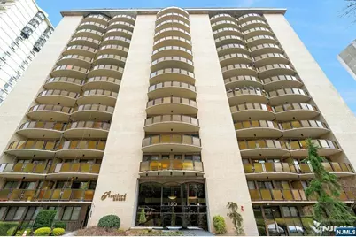 150 Overlook Avenue 1 #1, Hackensack, NJ 07601 - Photo 2