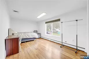 99 Lambert Pl, Paramus, NJ 07652 - Photo 14