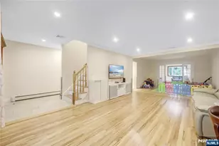 99 Lambert Pl, Paramus, NJ 07652 - Photo 4