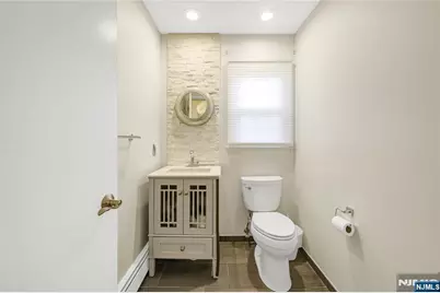99 Lambert Place, Paramus, NJ 07652 - Photo 12