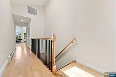 227 Lafayette Avenue B #B, Cliffside Park, NJ 07010 - Photo 16