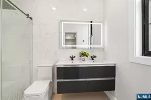 545 Palisade Ave 2, Jersey City, NJ 07307 - Photo 14