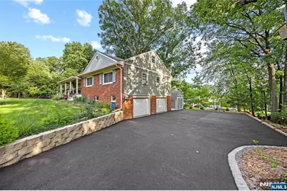 64 Grandview Drive, Haledon, NJ 07508 - Photo 38