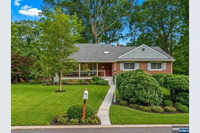 64 Grandview Drive, Haledon, NJ 07508 - Photo 4