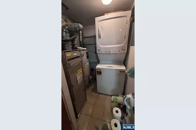 560 Cross Street 217 #217, Harrison, NJ 07029 - Photo 6