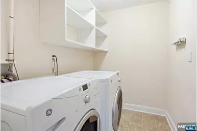 1005 Whitney Lane, Allendale, NJ 07401 - Photo 24