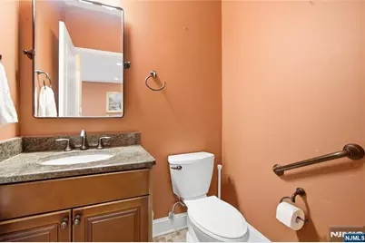1005 Whitney Lane, Allendale, NJ 07401 - Photo 16