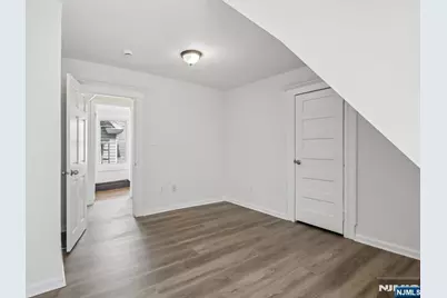 19 Nassau Place, East Orange, NJ 07018 - Photo 24