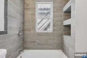 19 Nassau Pl, East Orange, NJ 07018 - Photo 16