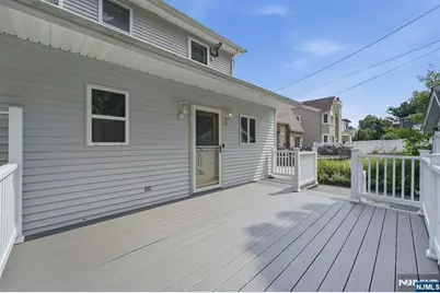 25 6th Street, Englewood Cliffs, NJ 07632 - Photo 36