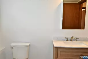 28 Elmhurst Street 1, Elmwood Park, NJ 07407 - Photo 22