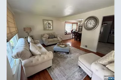 26 Hunter Avenue, Maywood, NJ 07607 - Photo 2