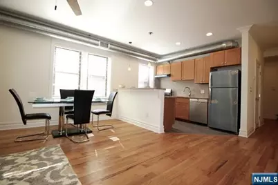 855 Broad Avenue 45 #45, Ridgefield, NJ 07657 - Photo 2
