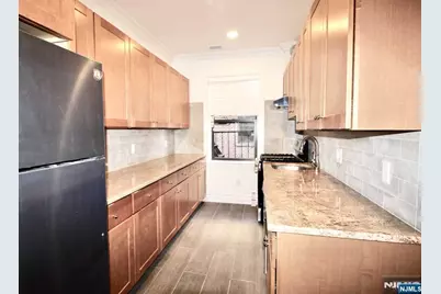 855 Broad Avenue 54 #54, Ridgefield, NJ 07657 - Photo 1