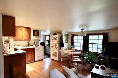 506 Smith Place, Ridgewood, NJ 07450 - Photo 2
