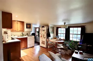 506 Smith Pl, Ridgewood, NJ 07450 - Photo 2